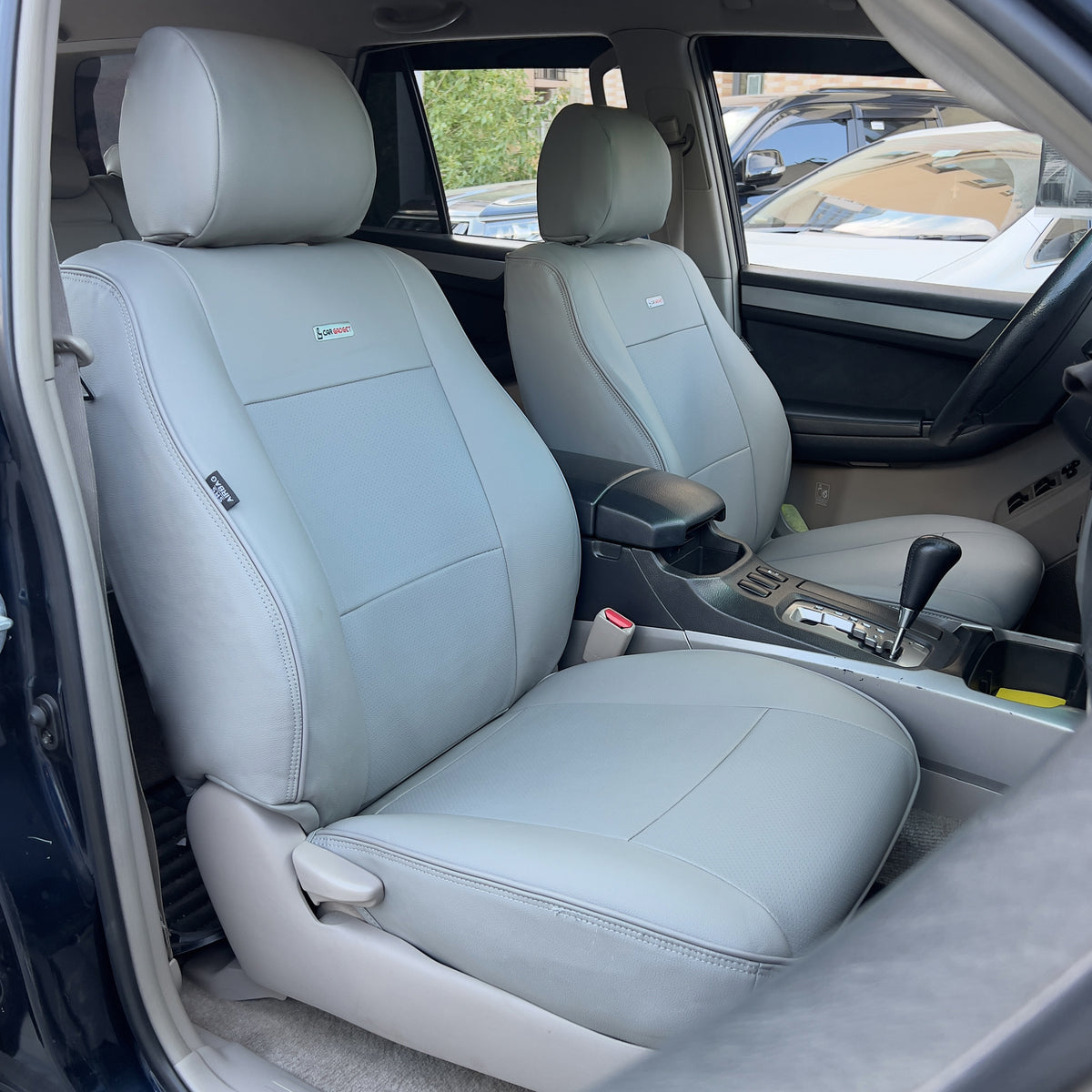 Toyota Hilux 215 /Саарал/