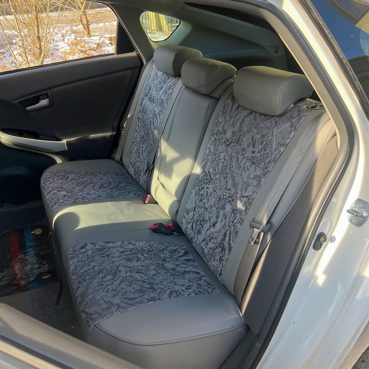 Toyota Prius 30 /Даавуун оруулагатай саарал/